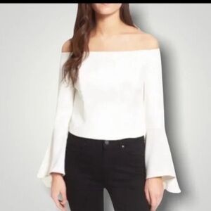 Bardot of the Shoulder Top, size XS
